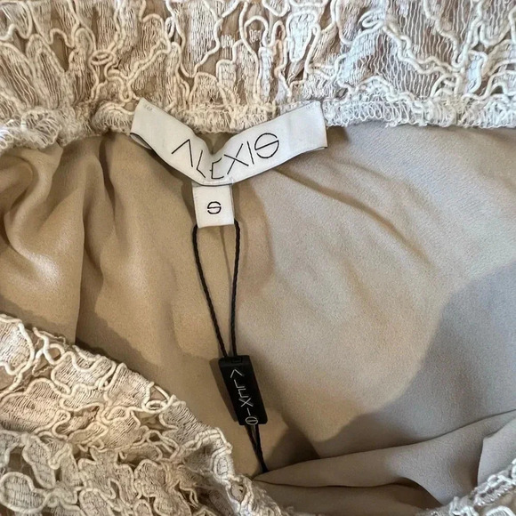 ALEXIS NWT Micah Maxi Lace Skirt Slit Front Mermaid - Picture 10 of 11